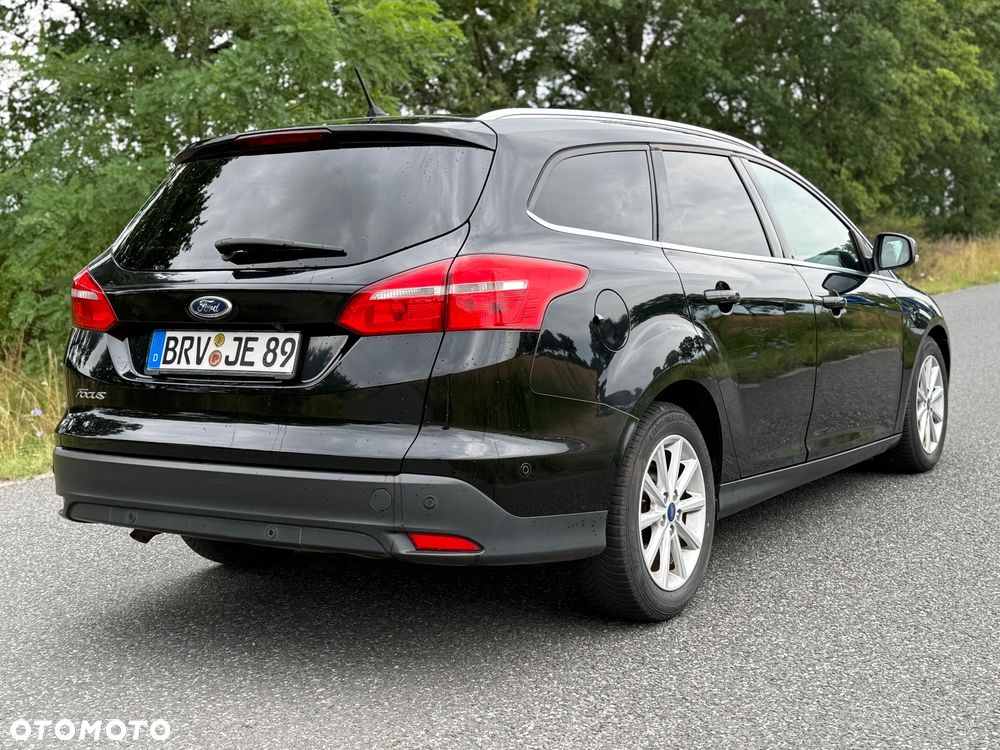 Ford Focus 1.5 TDCi SYNC Edition PowerShift - 24