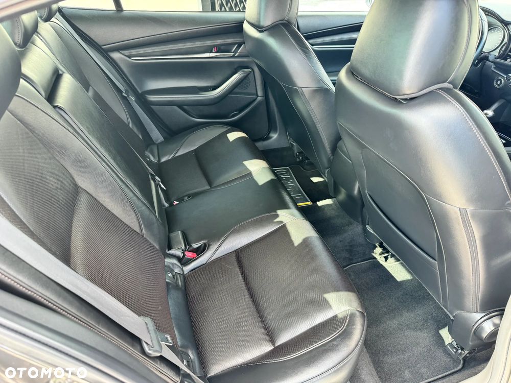 Mazda 3 e-SKYACTIV-G 122 M HYBRID EXCLUSIVE-LINE - 13