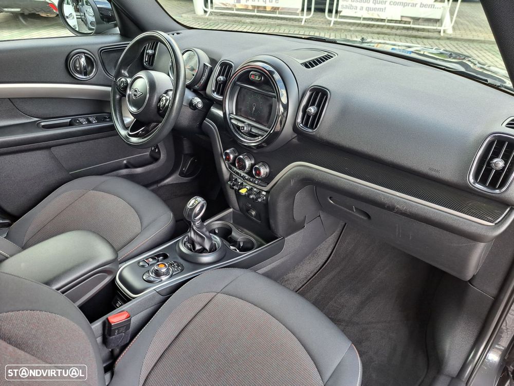 MINI Countryman Cooper SE ALL4 Auto - 20