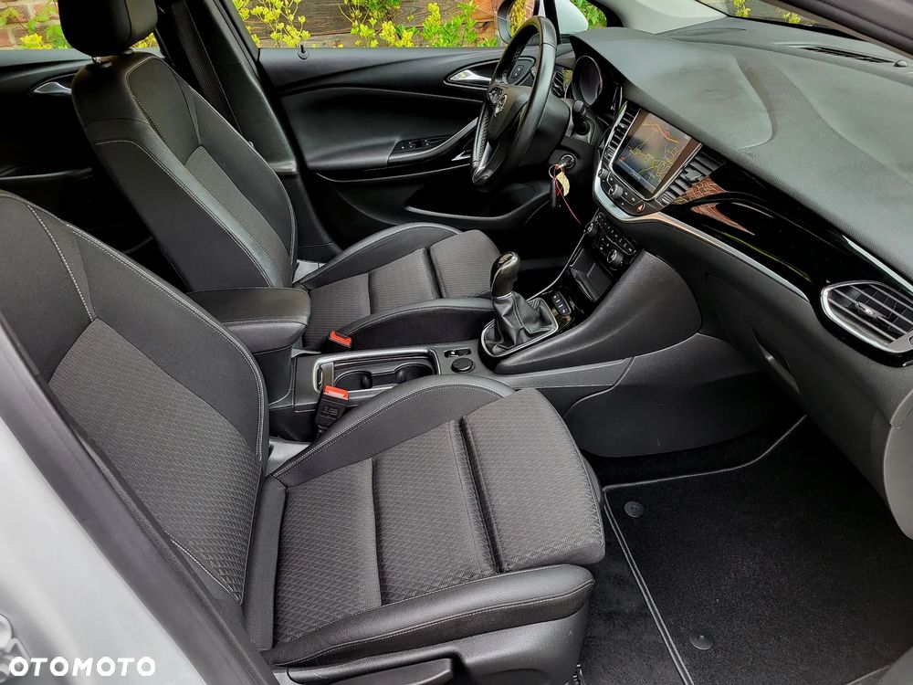 Opel Astra - 7
