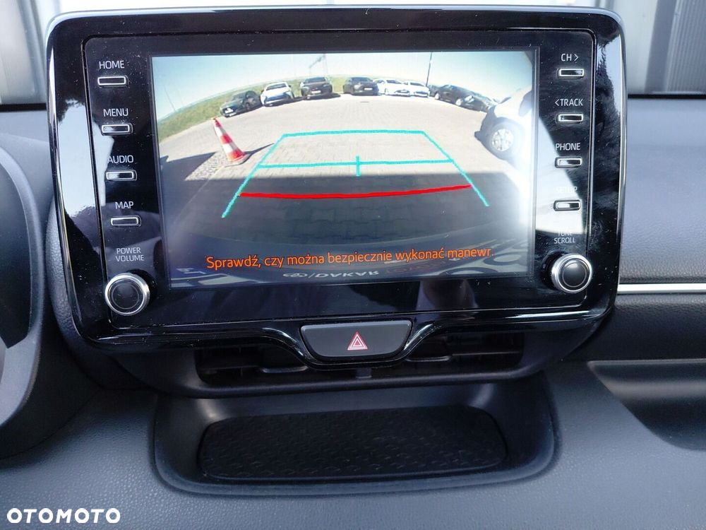 Toyota Yaris - 18