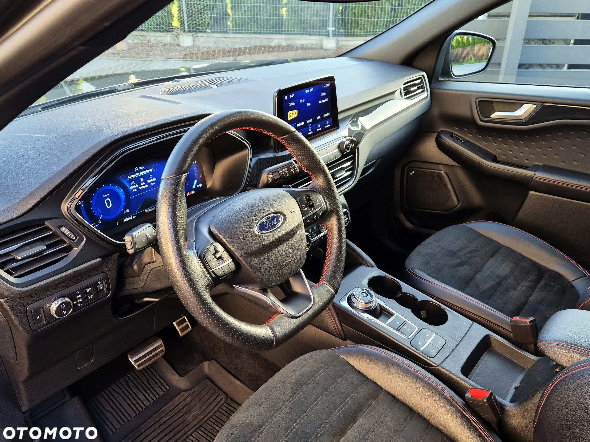 Ford Kuga 2.0 EcoBlue AWD ST-Line X - 12