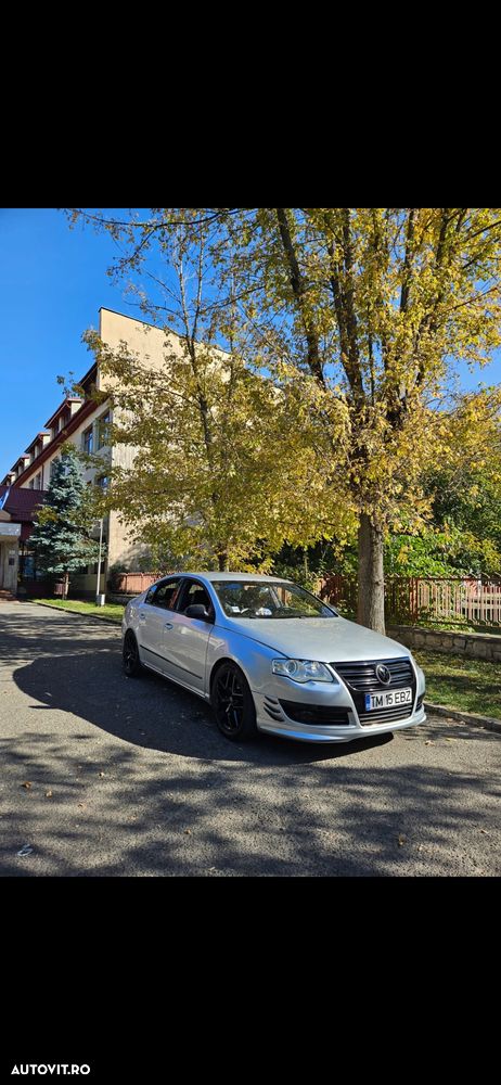 Volkswagen Passat Variant 2.0 TDI Sportline DPF - 11