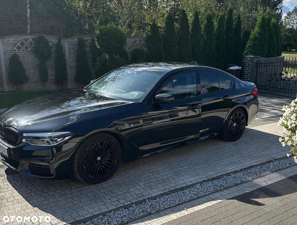 BMW Seria 5 520d xDrive - 4