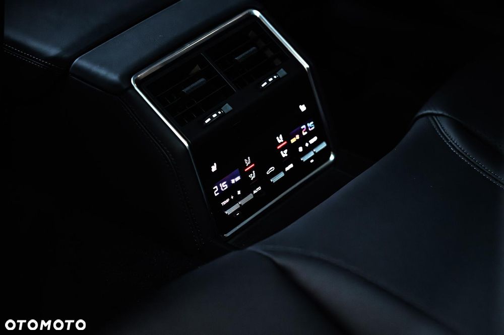 Porsche Panamera 4S E-Hybrid - 16