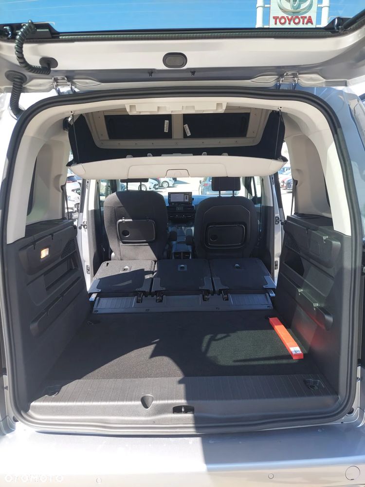 Toyota Proace City Verso 1.5 D-4D VIP - 19