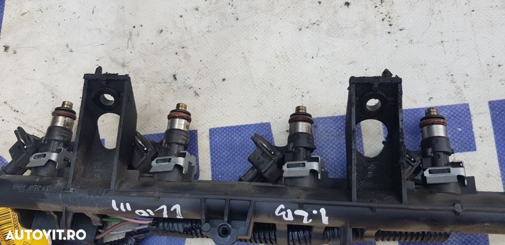 Rampa cu injectoare renault clio 3 motor 1,2 benzină - 2