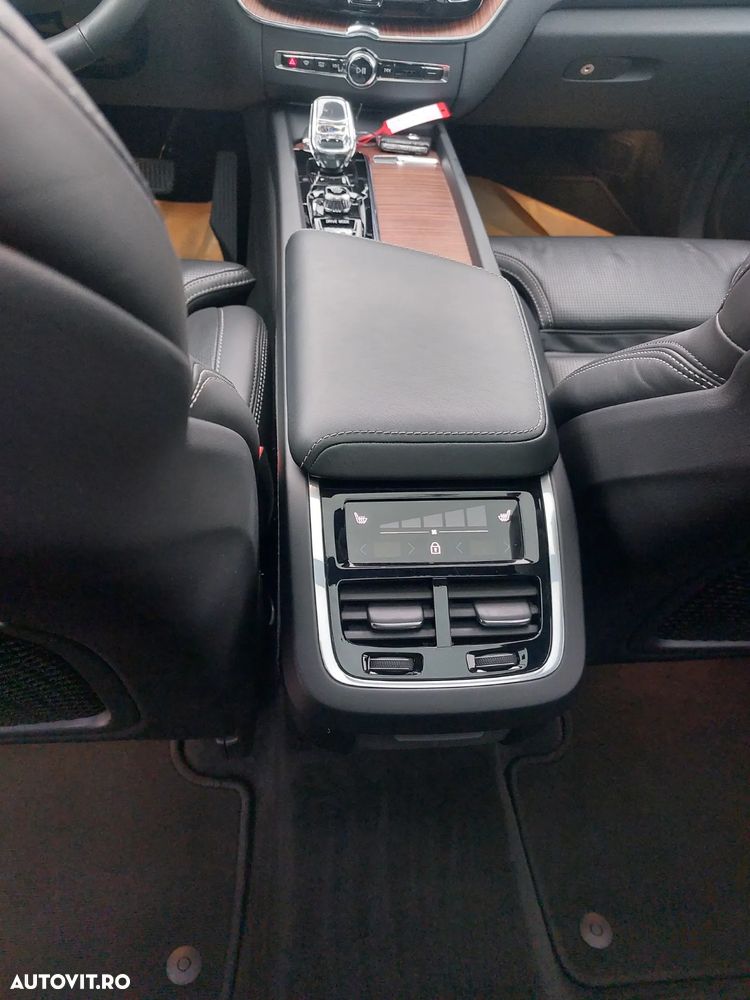 Volvo XC 60 B5 D AWD Geartronic Inscription - 9