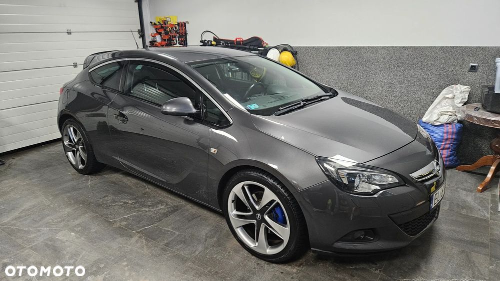 Opel Astra 1.6 Turbo Sport - 13