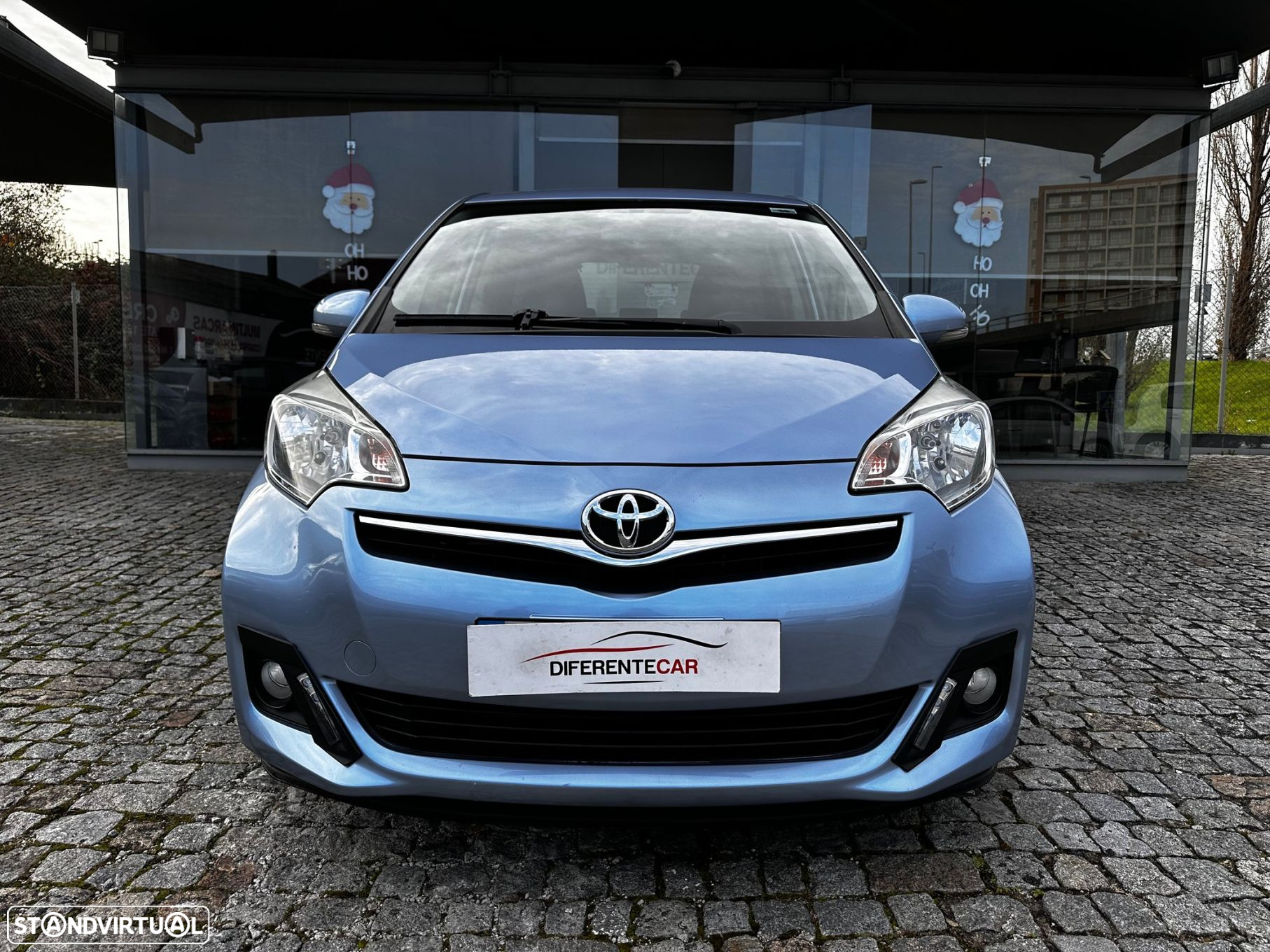 Toyota Verso-S - 2