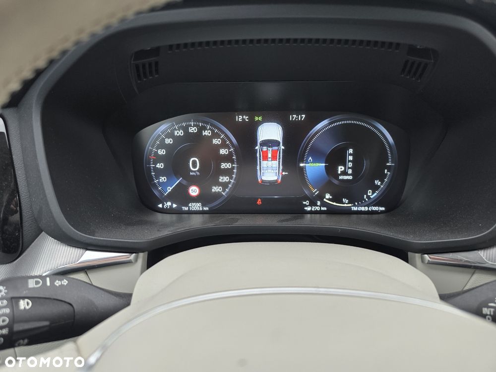 Volvo XC 60 - 6
