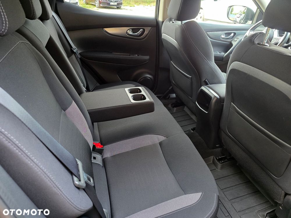 Nissan Qashqai - 14