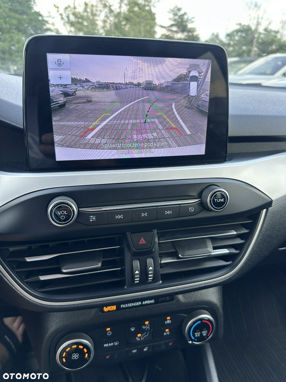 Ford Focus - 12