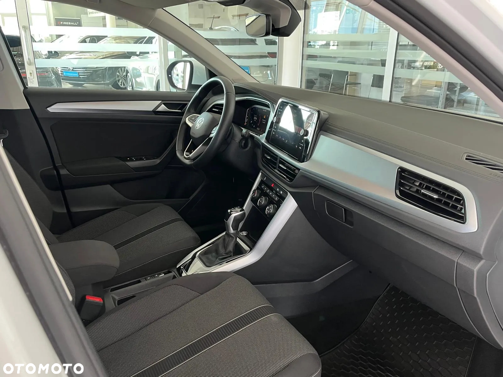 Volkswagen T-Roc 1.5 TSI Life DSG - 14