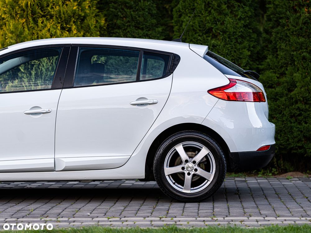 Renault Megane 1.6 16V Authentique - 8