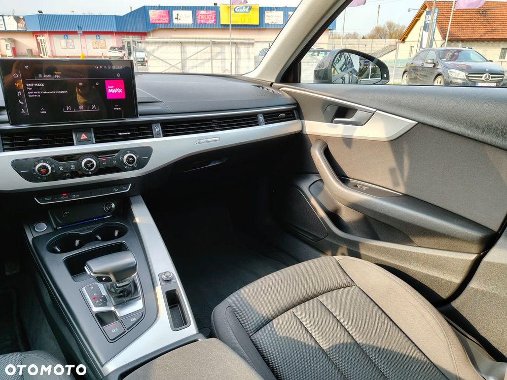 Audi A4 Allroad - 21