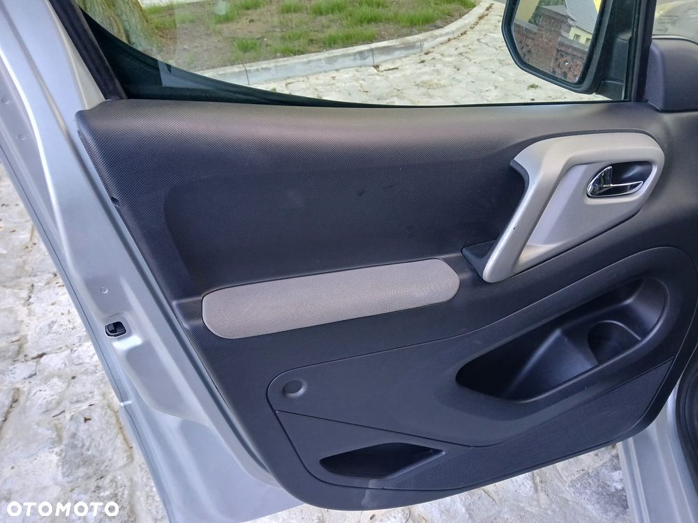 Peugeot Partner - 25