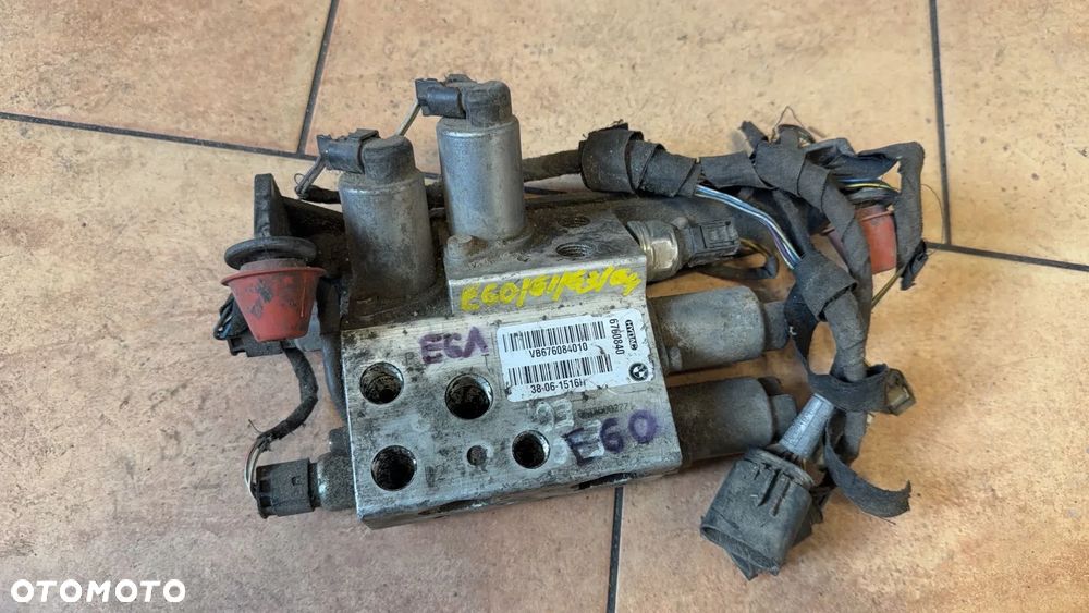 BMW E60 E61 POMPA ZAWIESZENIA DYNAMIC DRIVE 6760840 - 2