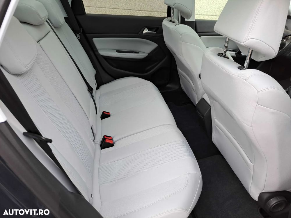 Peugeot 308 BlueHDi 130 Stop & Start Allure Business-Paket - 23