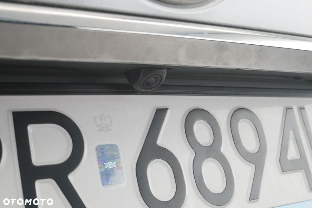 Toyota Corolla - 17