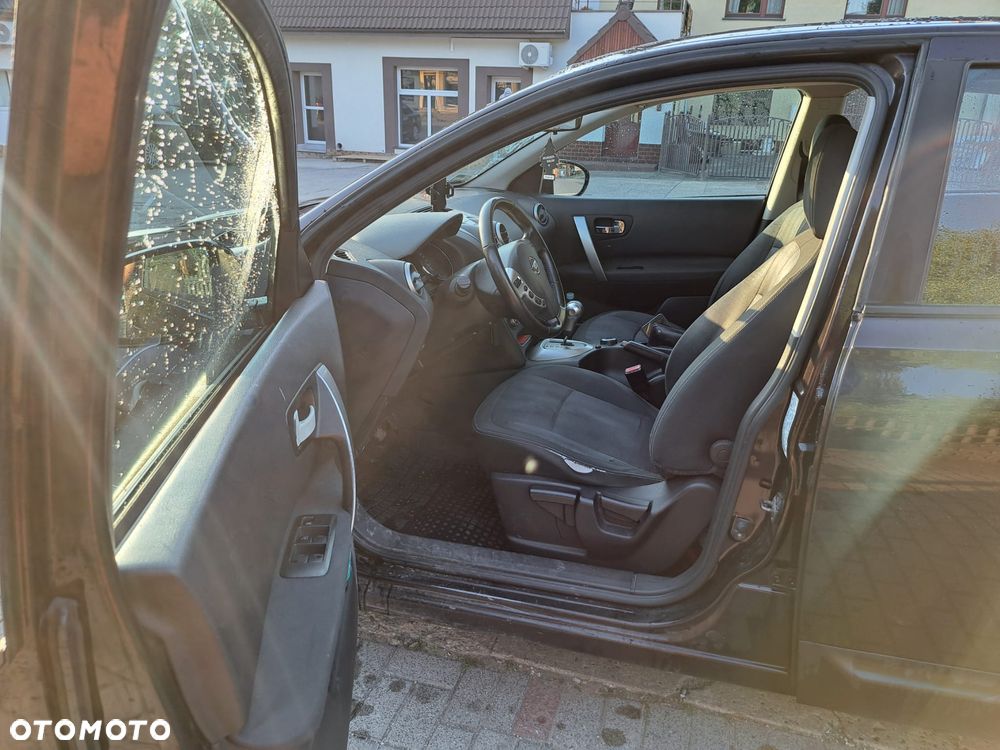 Nissan Qashqai - 10