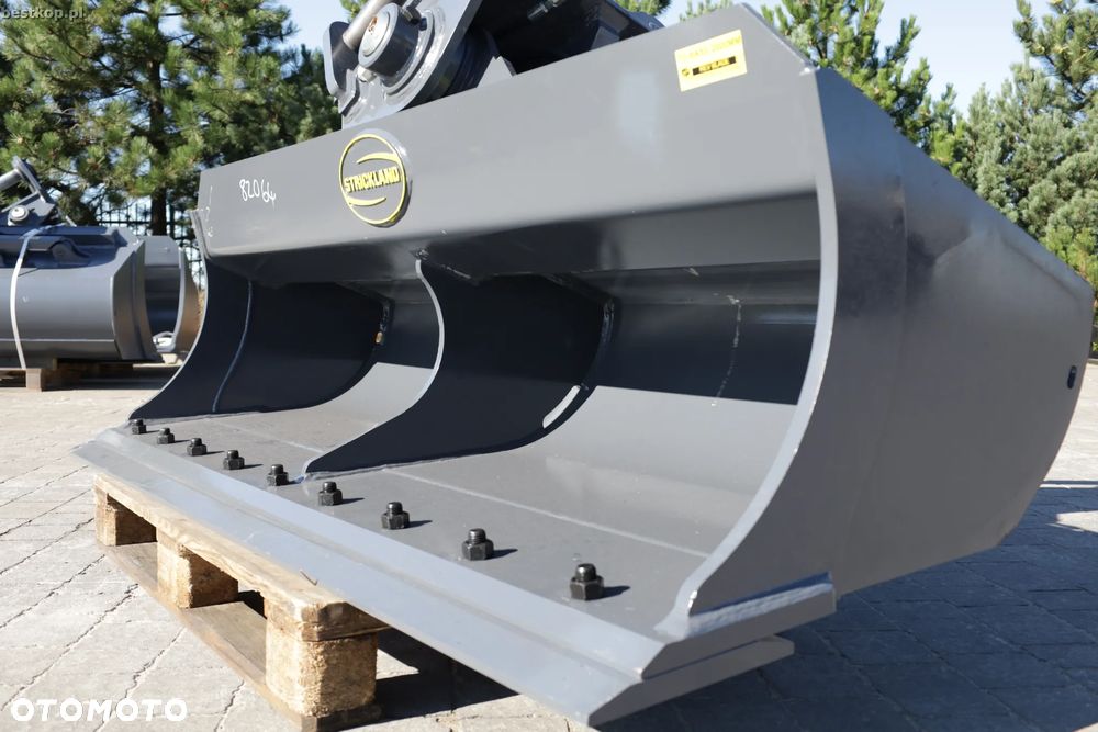 S60 Łyżka skarpowa hydrauliczna Strickland S60 0.8m3 200cm - 12