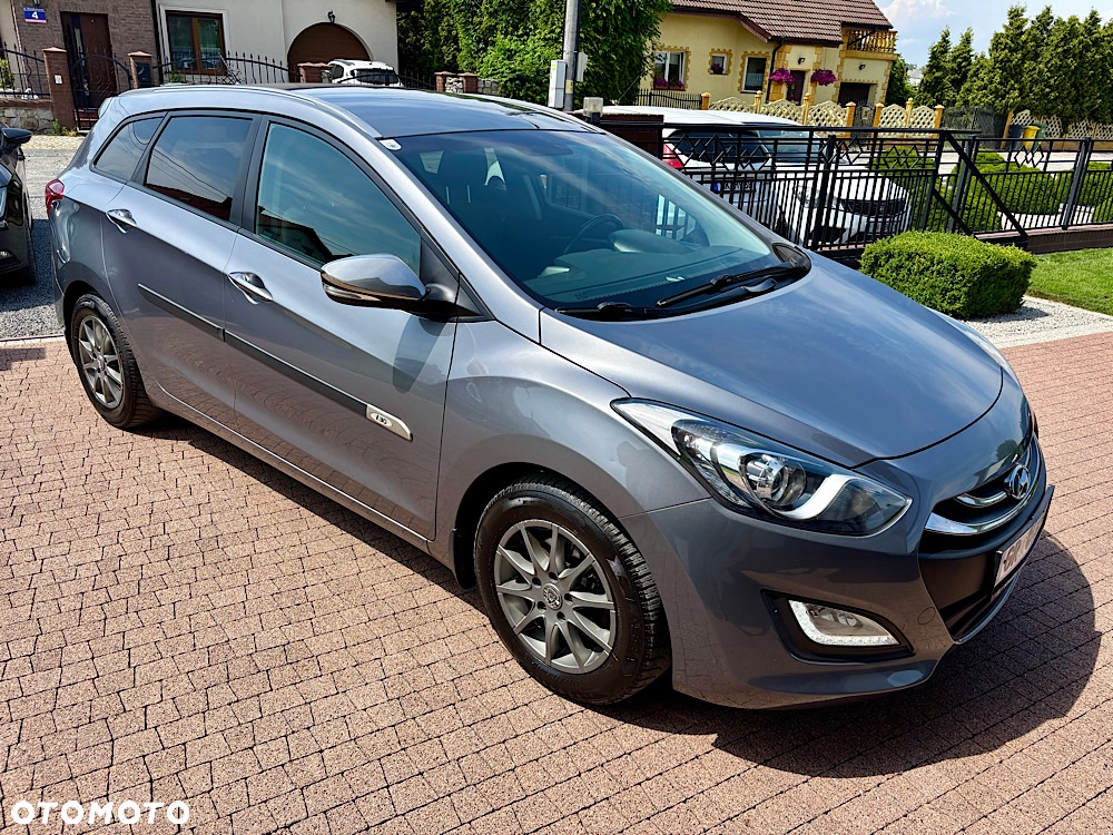 Hyundai i30 1.4 CRDi Premium - 25