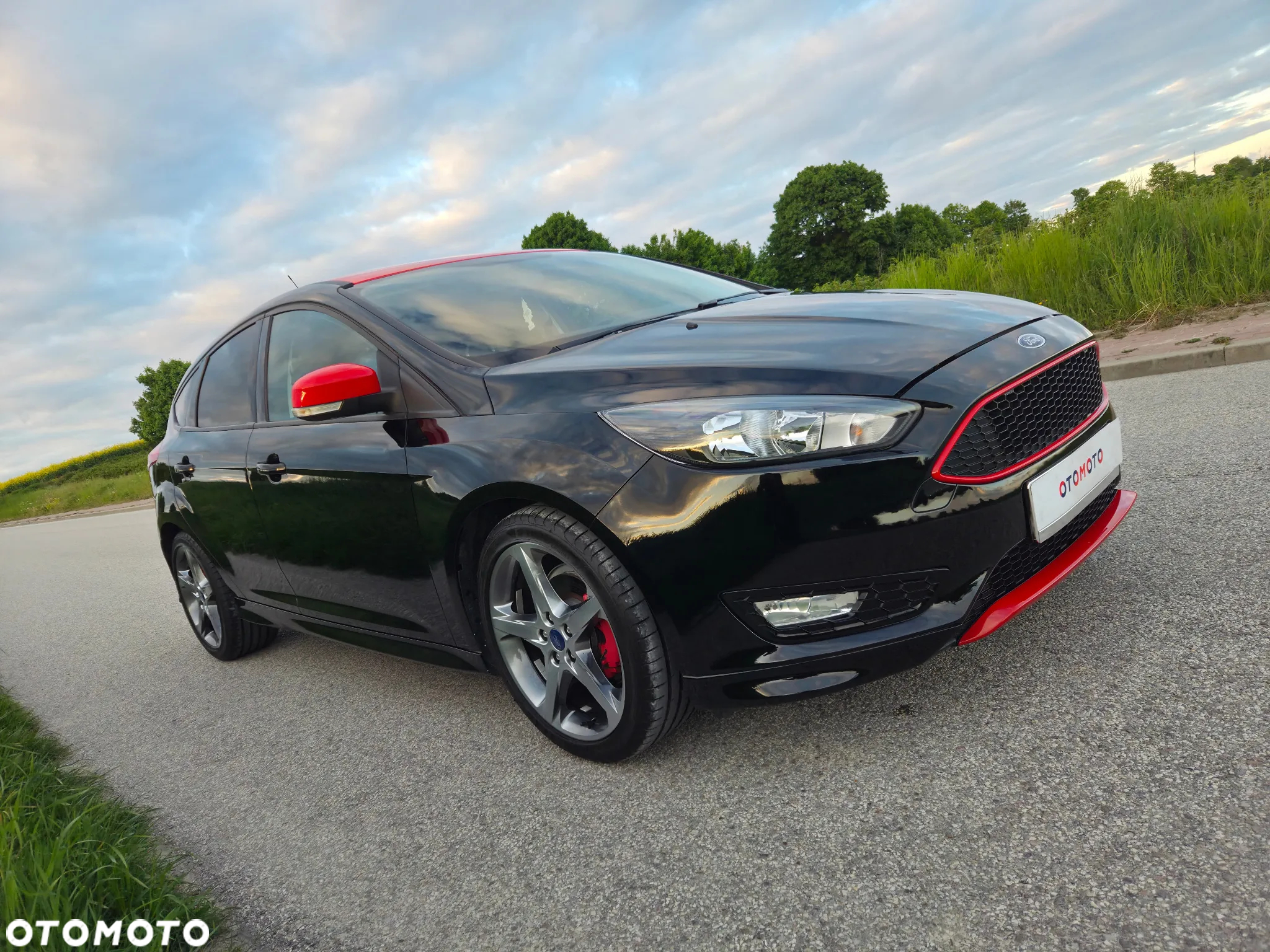 Ford Focus 1.0 EcoBoost ST-Line Red ASS - 3