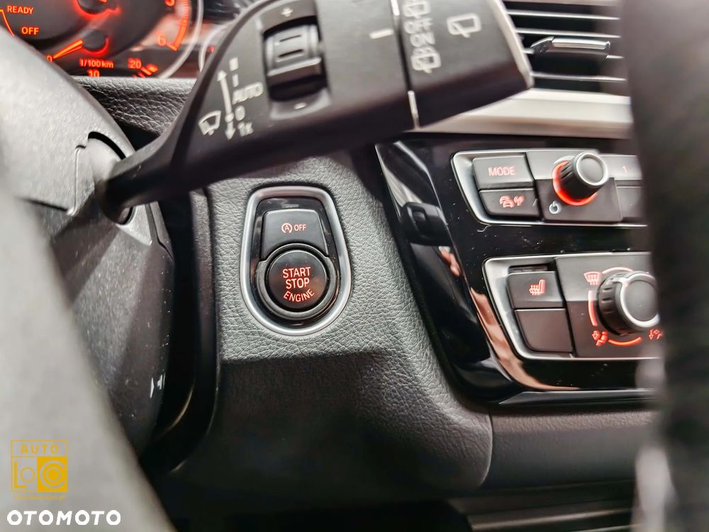 BMW Seria 3 318d Sport Line - 31