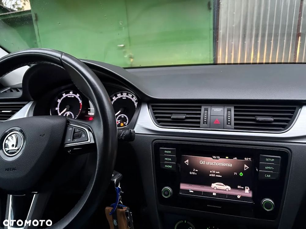 Skoda RAPID 1.0 TSI Ambition - 10