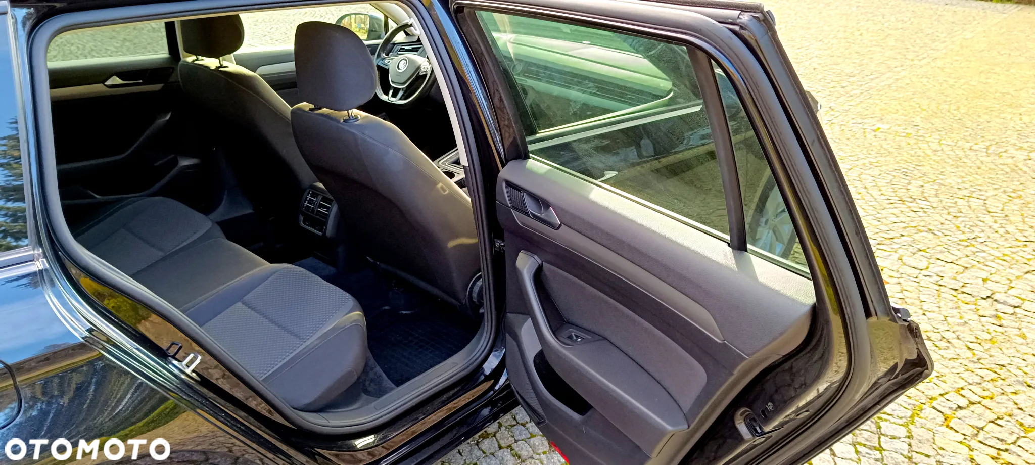 Volkswagen Passat 1.4 TSI BMT Comfortline - 14