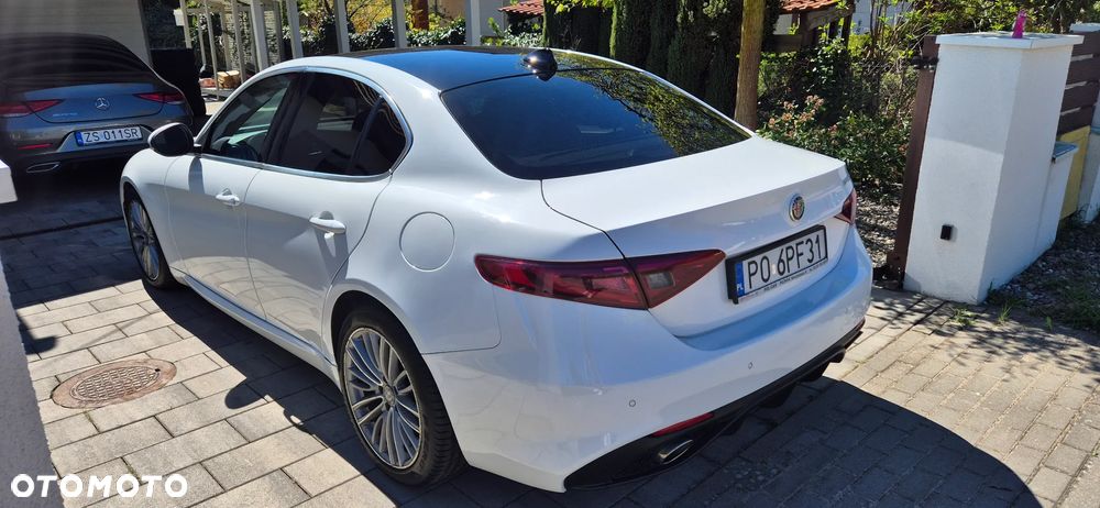 Alfa Romeo Giulia 2.2 D Turbo Super - 9