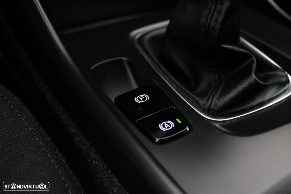 Volvo XC 40 1.5 T2 Momentum Core - 24