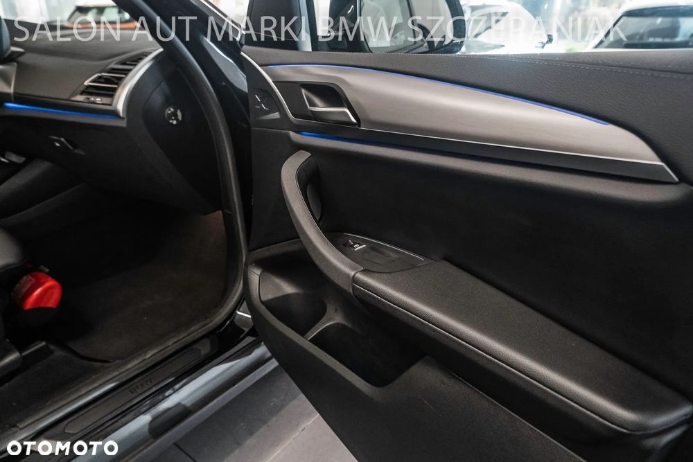 BMW X3 xDrive30d Advantage - 32