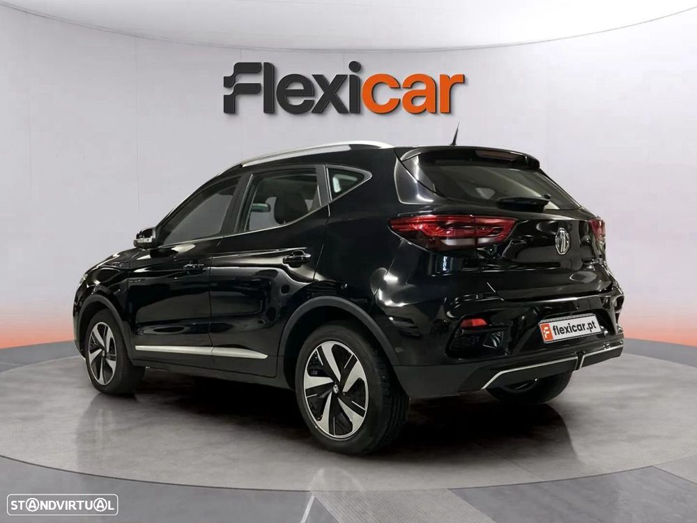 MG ZS EV 72.6 kWh Luxury OBC 11 kW - 5