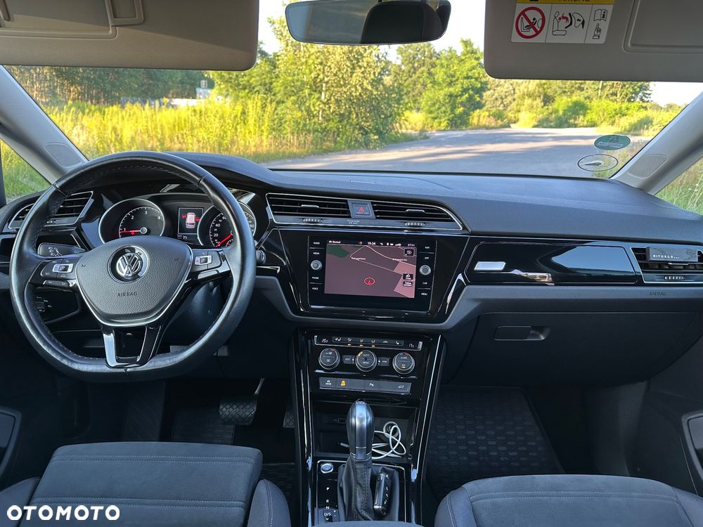 Volkswagen Touran 2.0 TDI BMT Highline DSG - 20