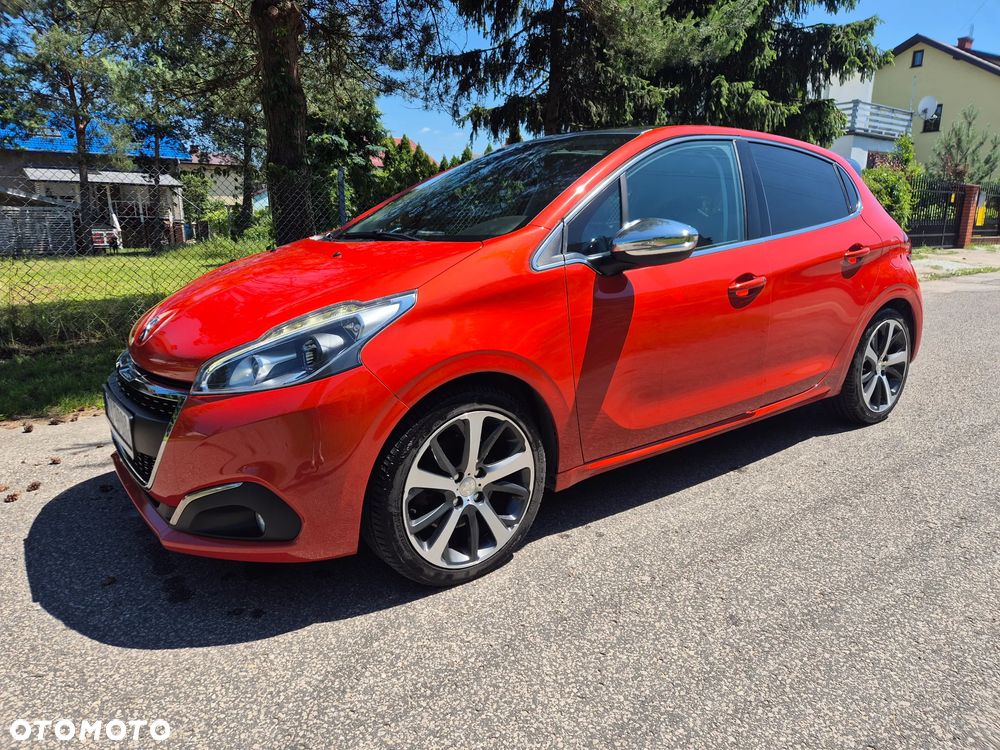 Peugeot 208 - 4