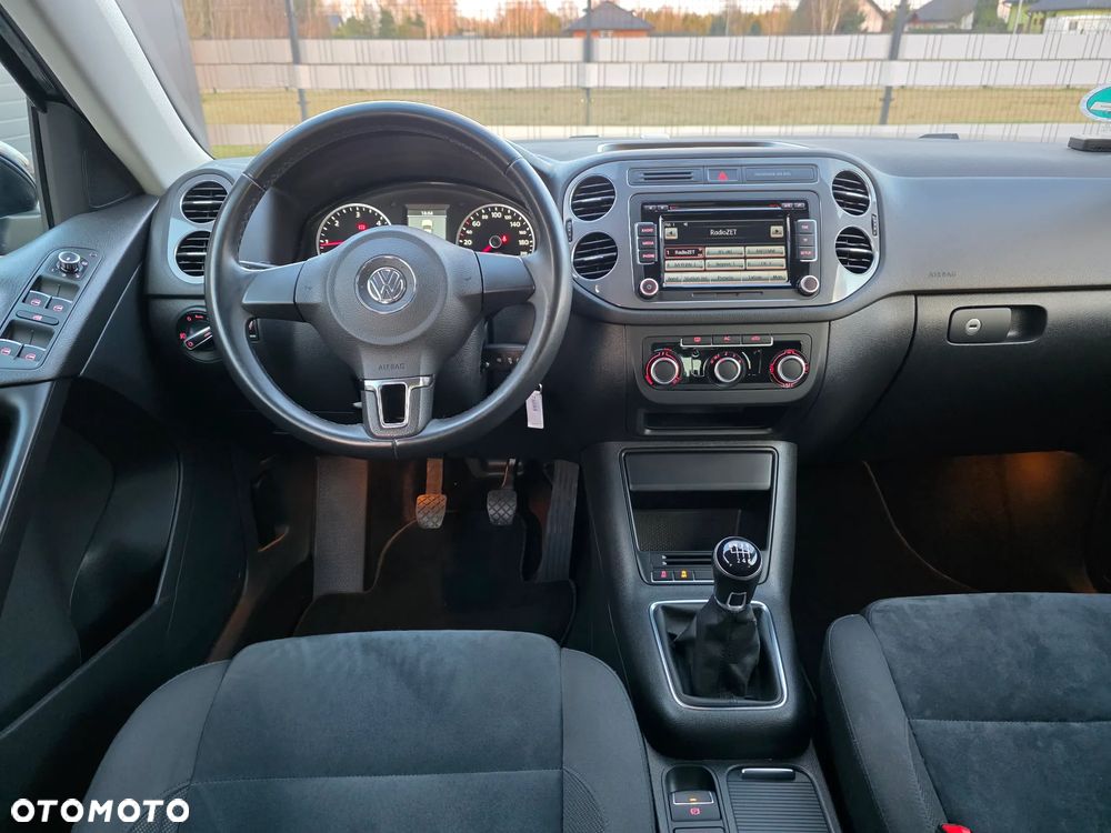 Volkswagen Tiguan 2.0 TDI SCR BlueMotion Technology Sport & Style - 22