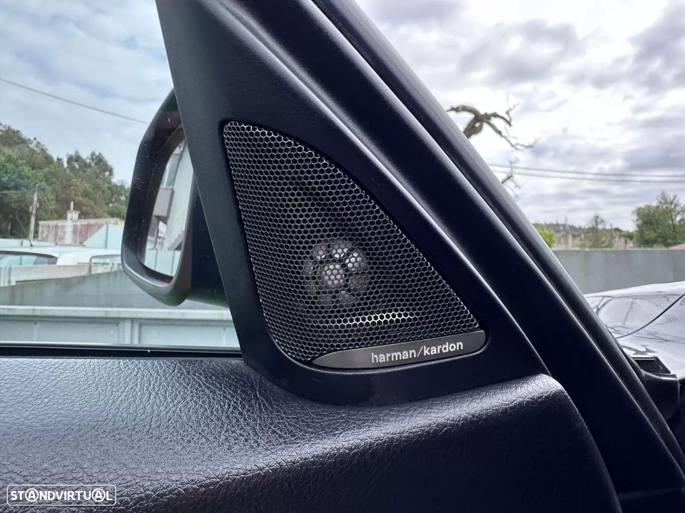 BMW 320 d Auto Line Sport - 25