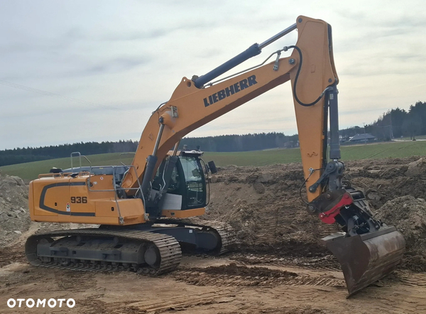 Liebherr 936