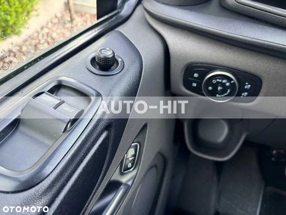 Ford Transit - 29