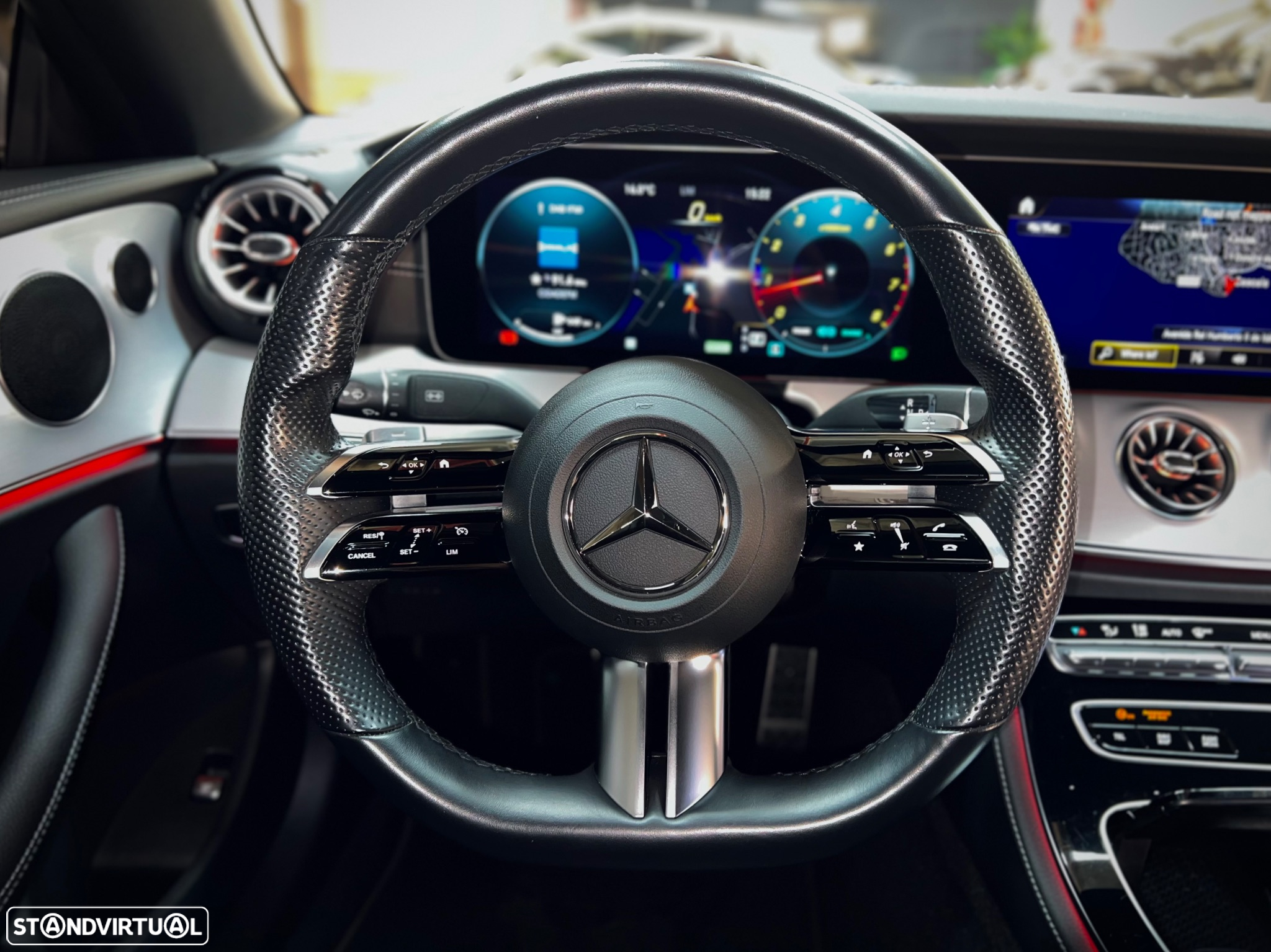 Mercedes-Benz E 300 - 16