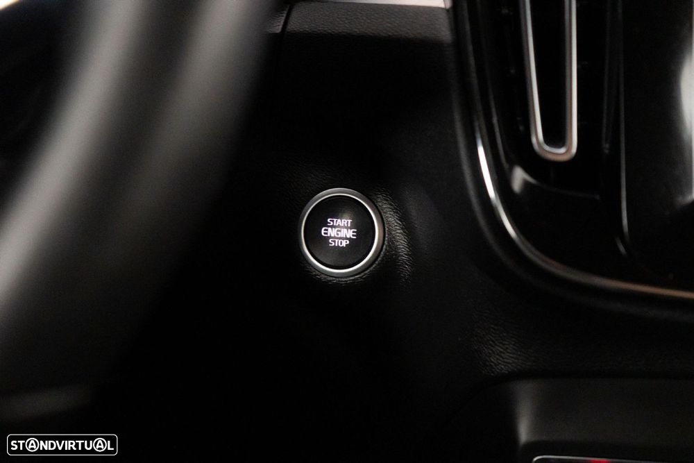 Volvo XC 40 1.5 T4 PHEV Inscription Expression - 29
