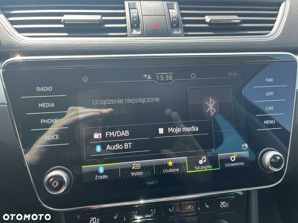 Skoda Superb 1.5 TSI Ambition DSG - 25