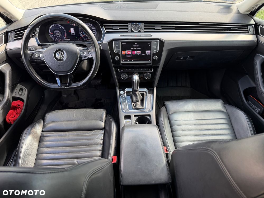 Volkswagen Passat 2.0 TDI BMT Highline DSG - 11