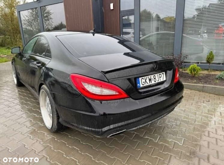 Mercedes-Benz CLS 500 BlueEffICIENCY - 8