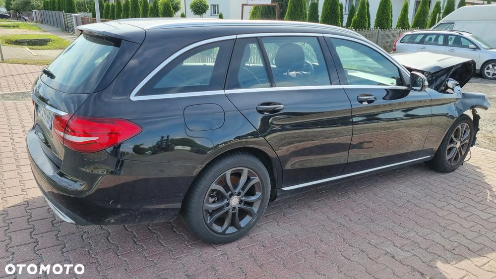 Mercedes-Benz Klasa C 220 CDI Classic - 2