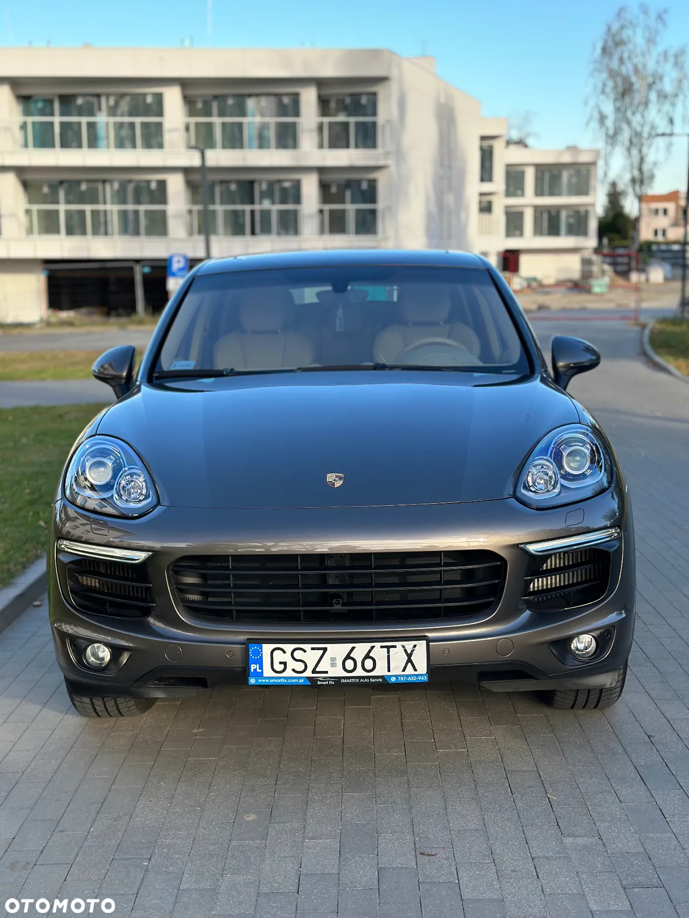 Porsche Cayenne - 8