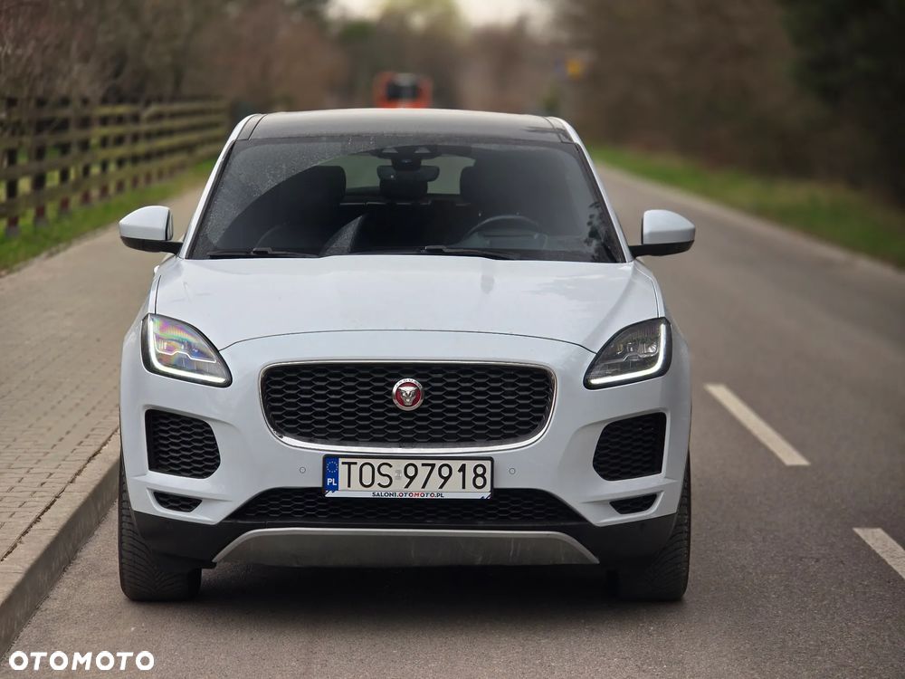 Jaguar E-Pace P250 AWD R-Dynamic - 12