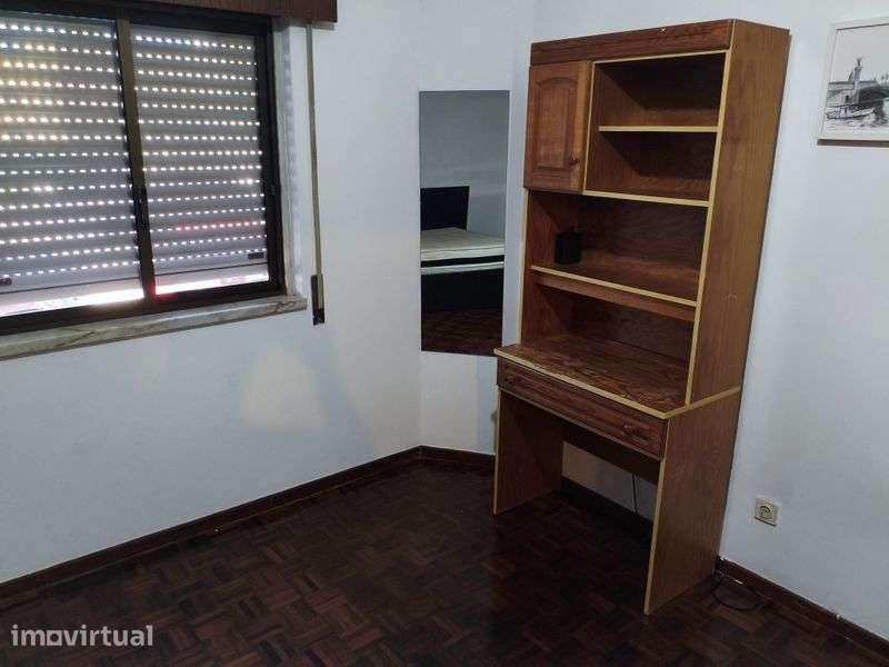 Alugo T1 Sao Carlos - Grande imagem: 5/5